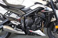 TRIUMPH STREET TRIPLE 765