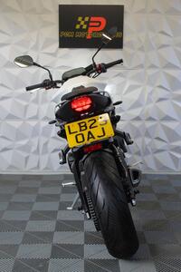 TRIUMPH STREET TRIPLE 765