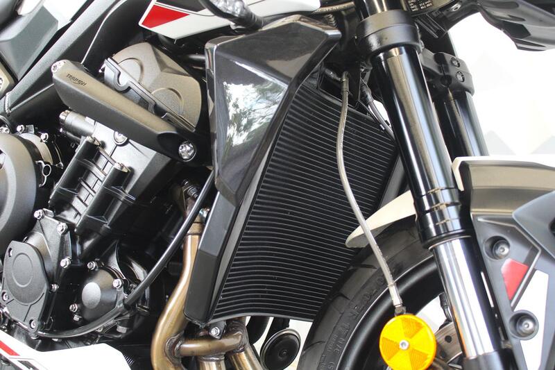 TRIUMPH STREET TRIPLE 765