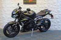 TRIUMPH STREET TRIPLE 765