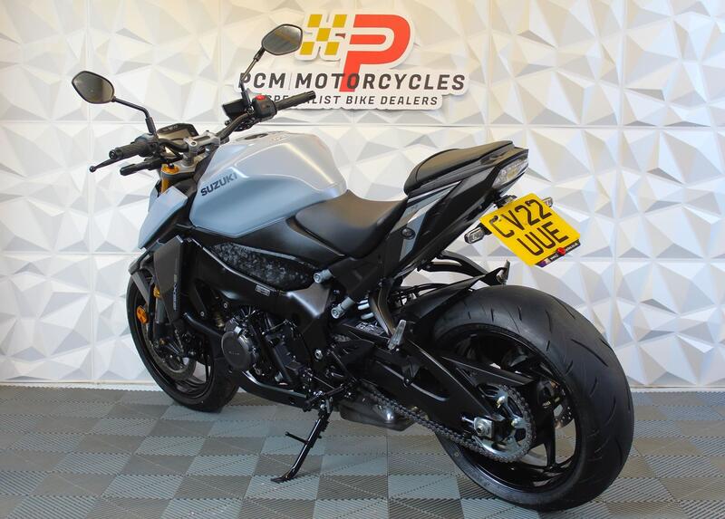 SUZUKI GSX-S1000