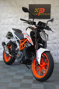 KTM 390 DUKE