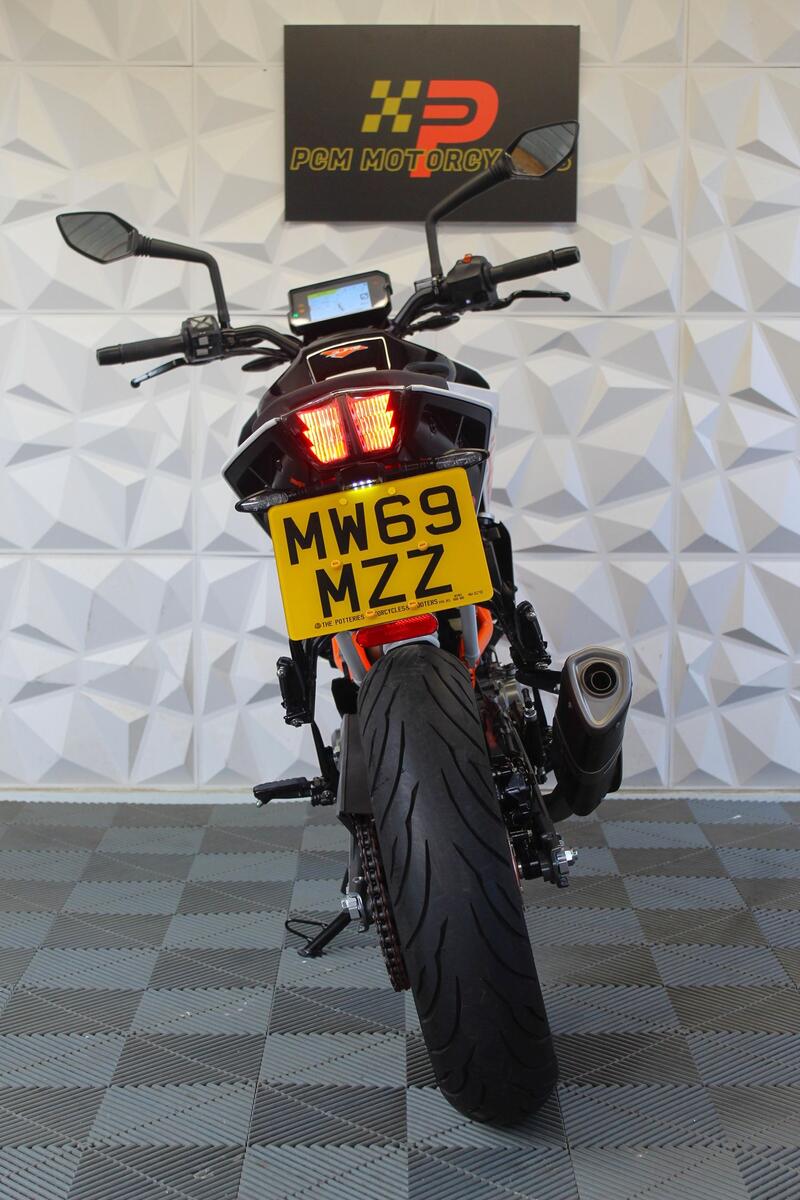 KTM 390 DUKE