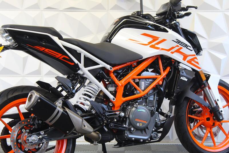 KTM 390 DUKE