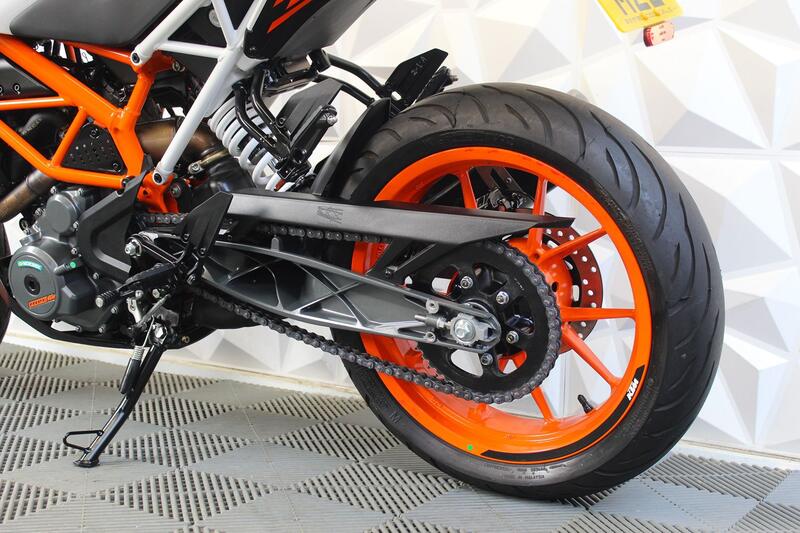 KTM 390 DUKE