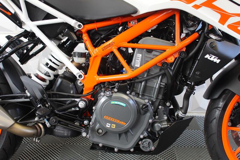 KTM 390 DUKE