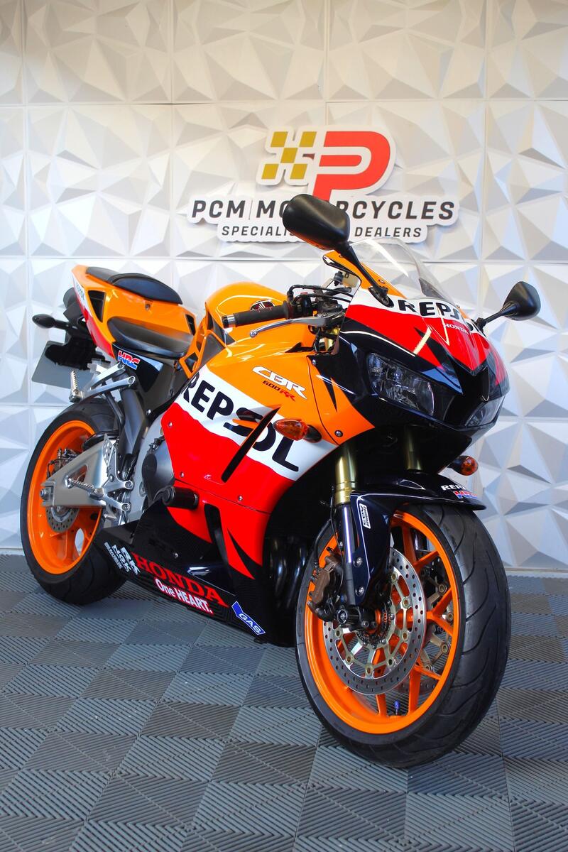HONDA CBR600RR