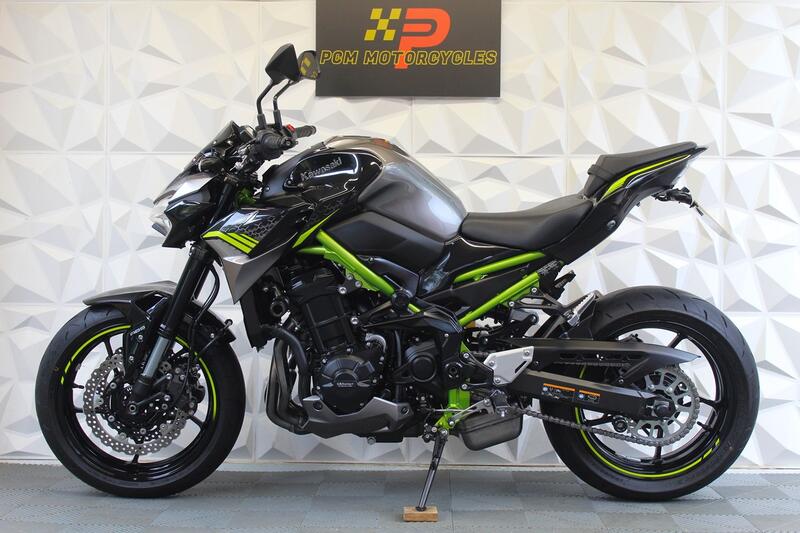 KAWASAKI Z900