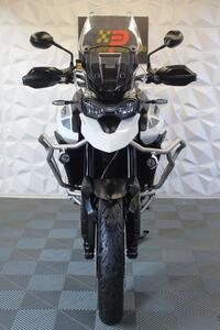 TRIUMPH TIGER 900