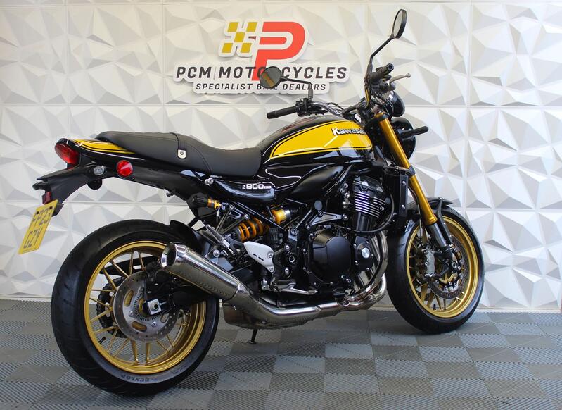 KAWASAKI Z900