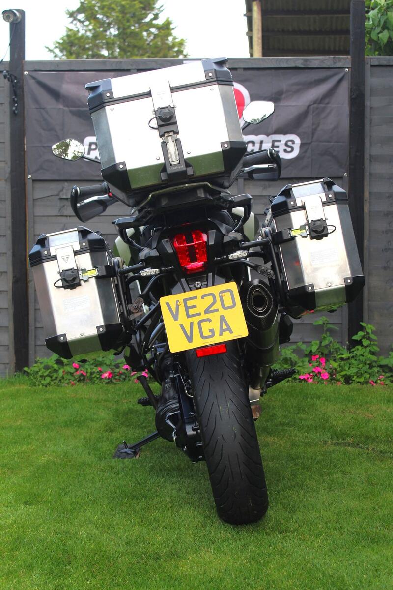 TRIUMPH TIGER 1200
